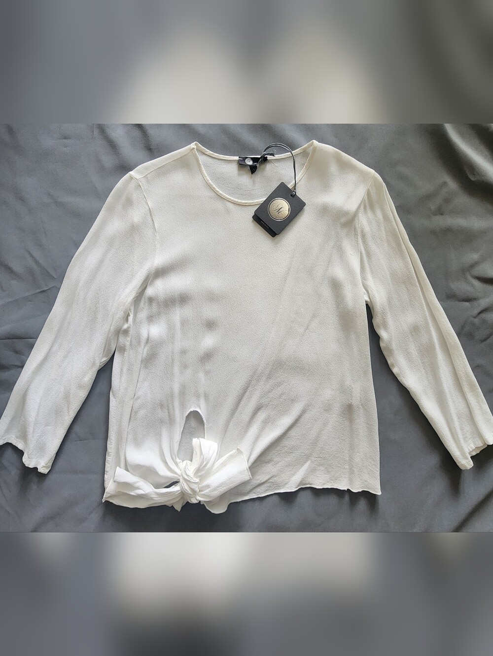 Made In Italy Cream White Knot-Front Long Sleeve Top 100% Viscose NWT $110